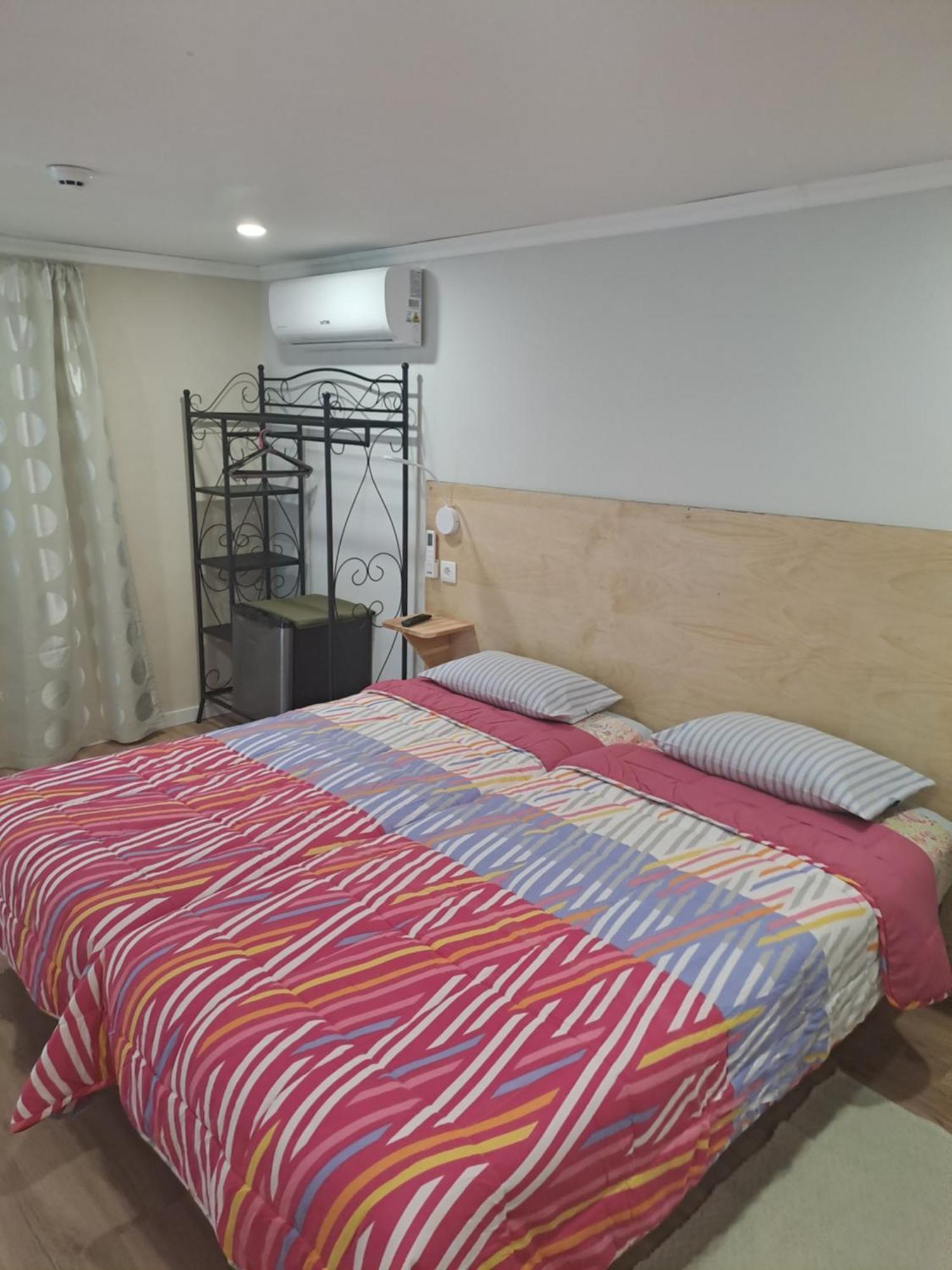 מלון פונשל Residencial Melba מראה חיצוני תמונה
