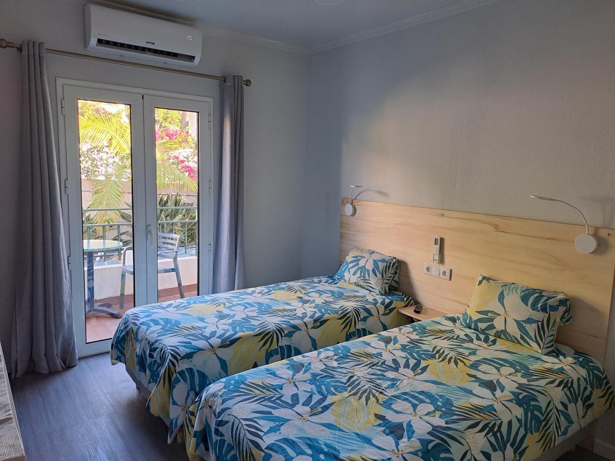 מלון פונשל Residencial Melba מראה חיצוני תמונה