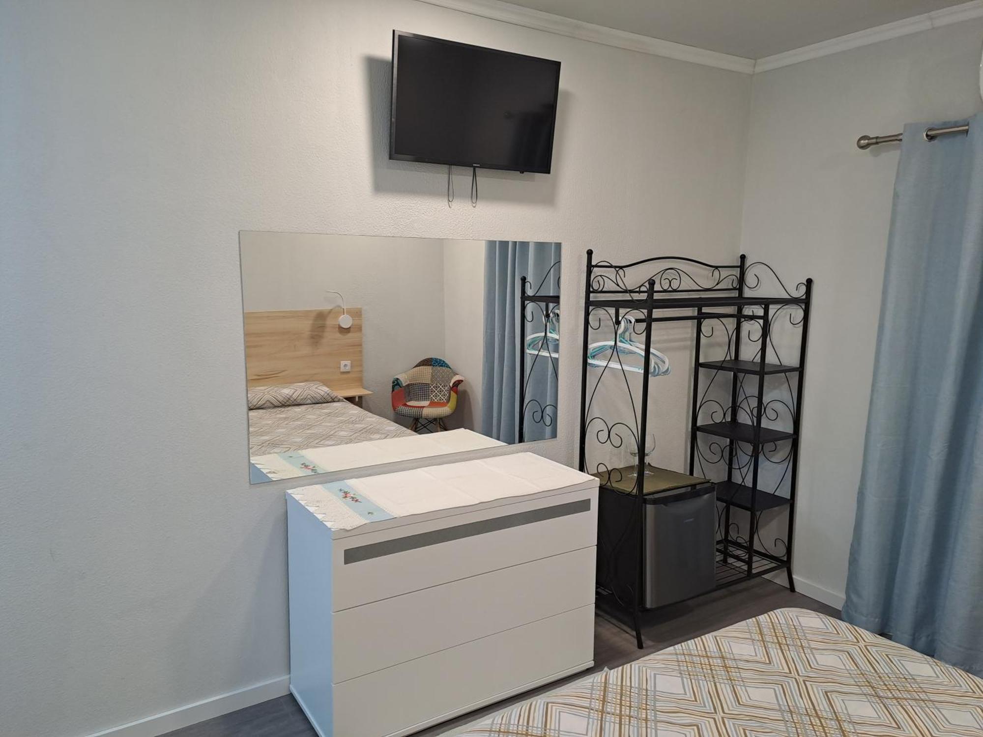 מלון פונשל Residencial Melba מראה חיצוני תמונה
