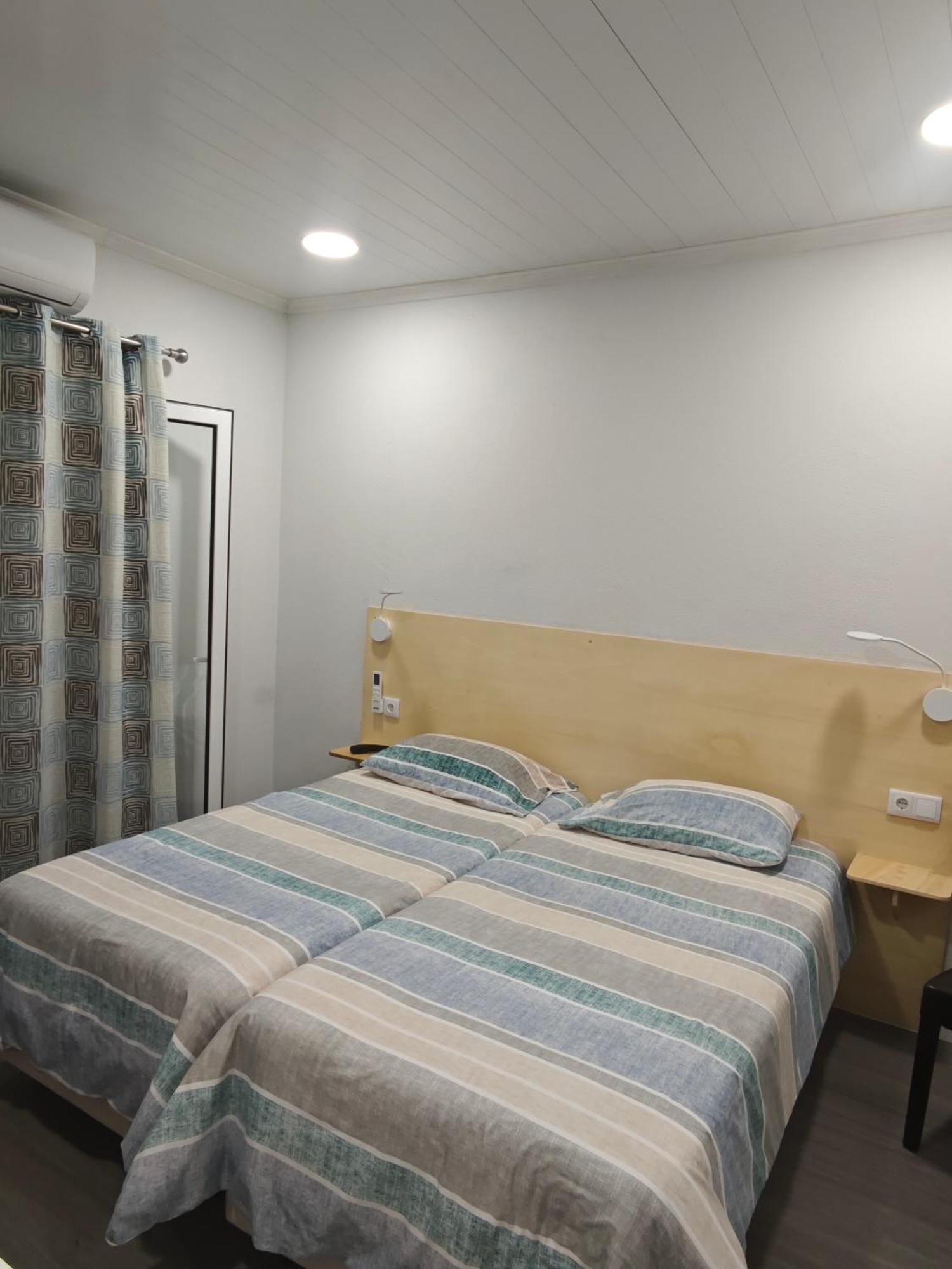 מלון פונשל Residencial Melba מראה חיצוני תמונה